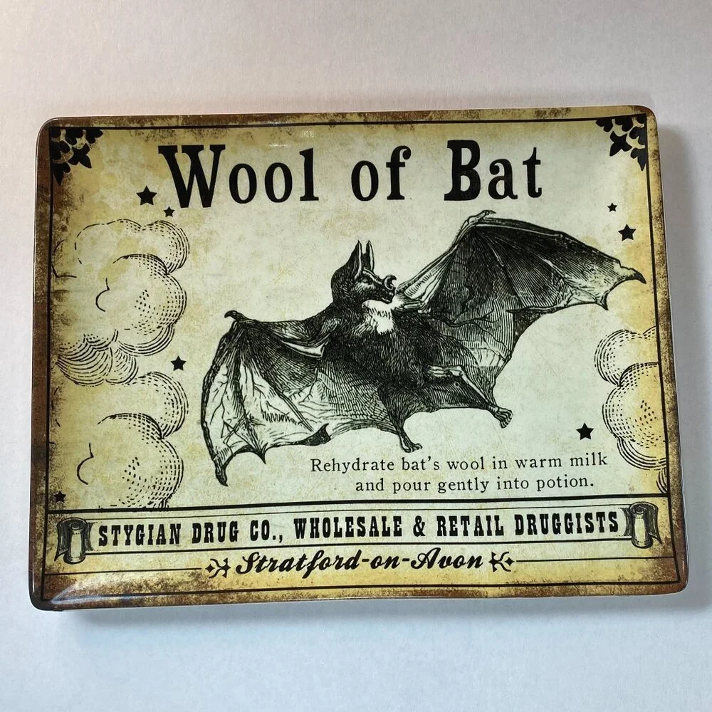 2012 Williams Sonoma Halloween Potion by Lori Fury Wool of Bat Large Platter